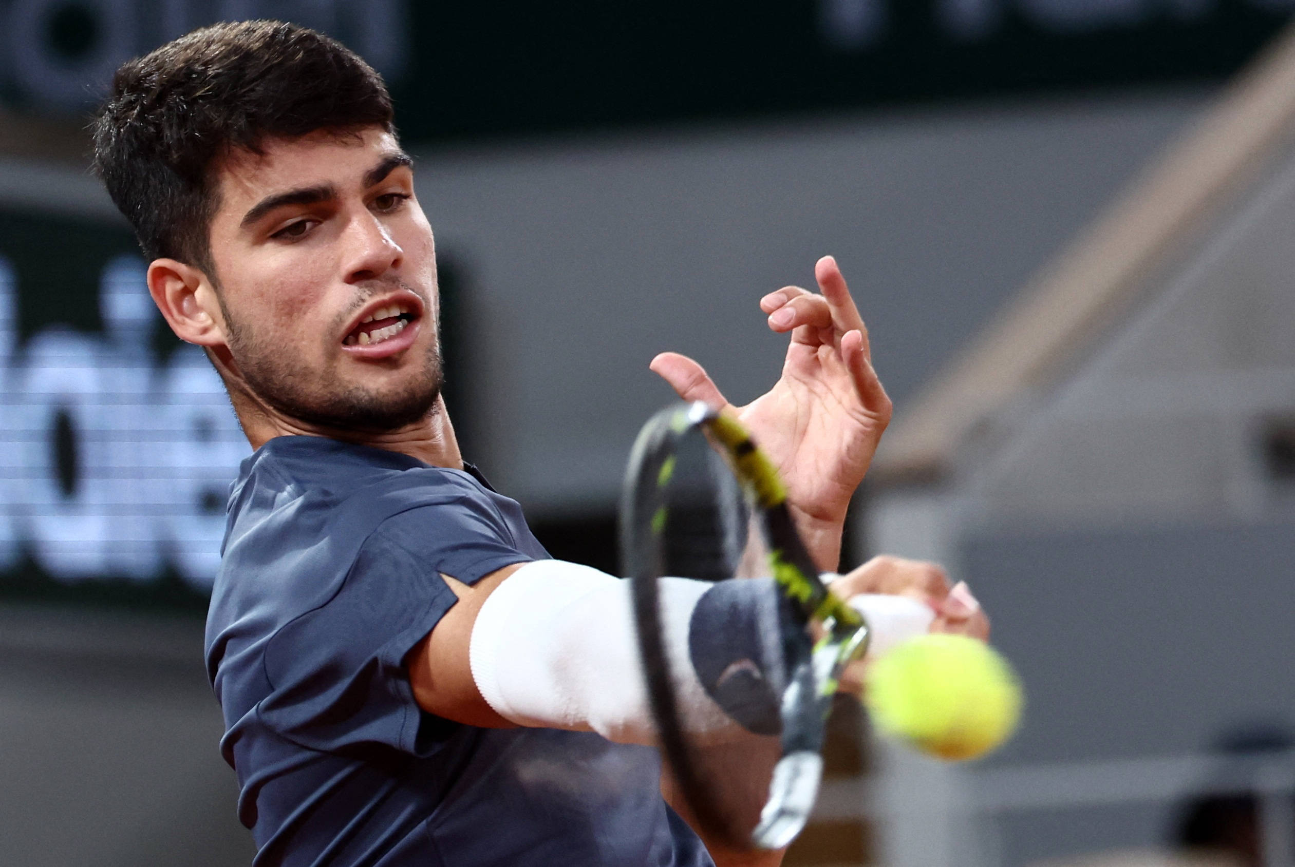 包括标题标 包括标题标