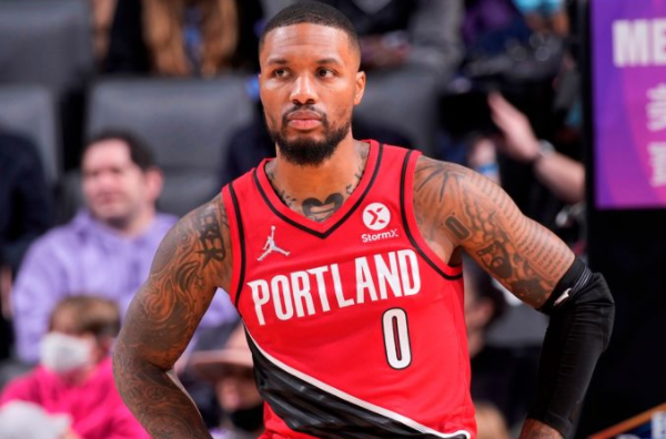 内线防守的 内线防守的